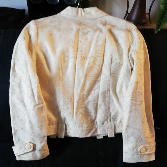 Jacket - Picture 2 of 3